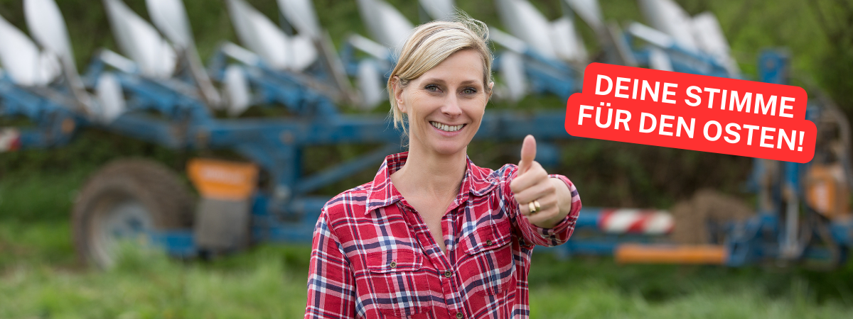 Foto: CANVA Landwirtin zeigt Daumen hoch